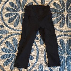 Lululemon Black crop leggings